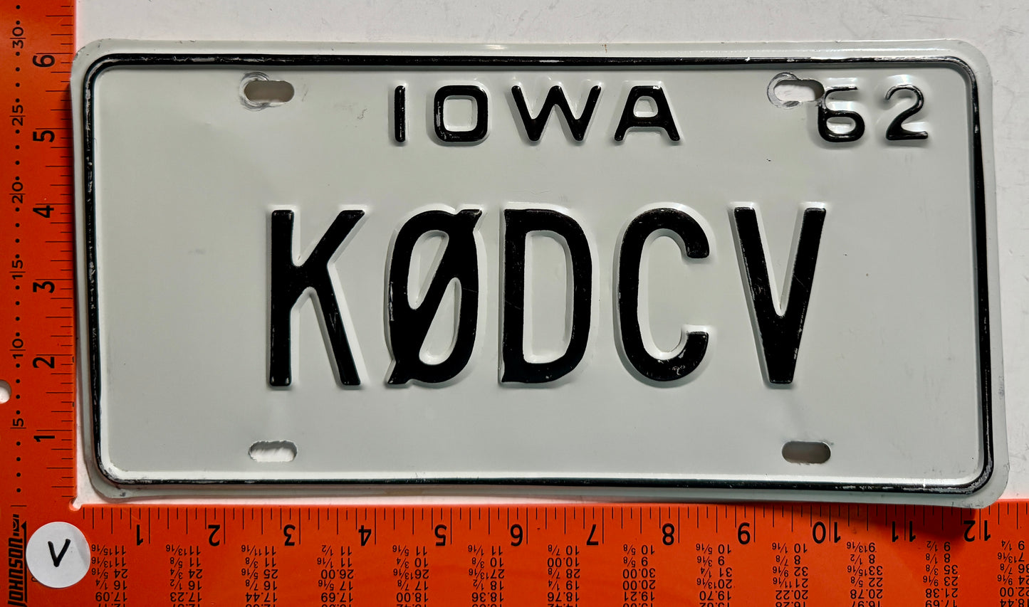 1962 Iowa #K0DCV Amateur Radio License Plate