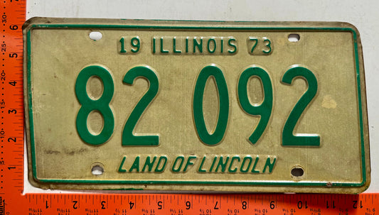 1973 Illinois #82 092 Passenger License Plate (Crafter)
