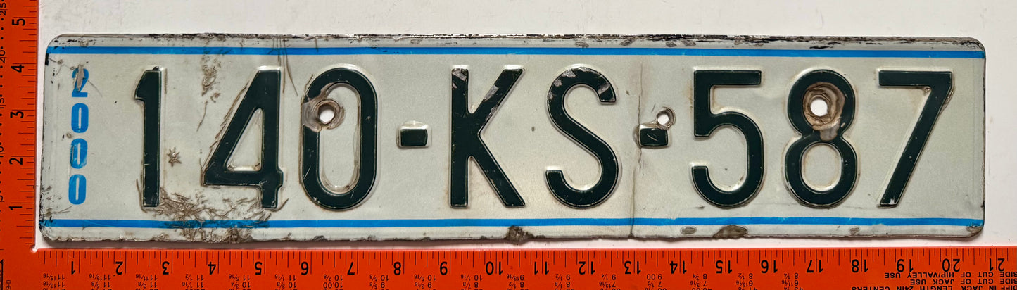 2000 Kosovo #140-KS-587 Passenger License Plate