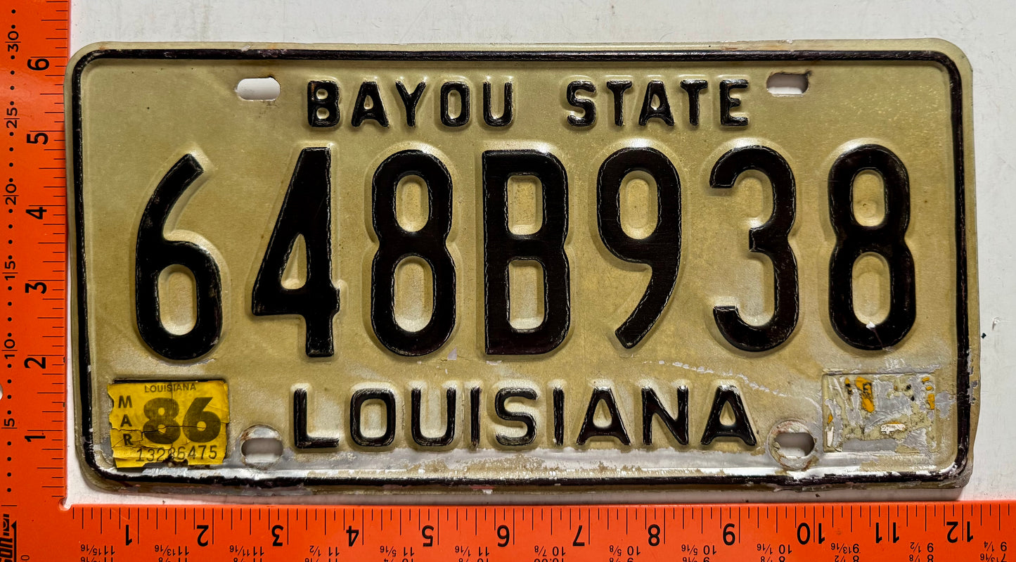 1986 Louisiana #648B938 Passenger License Plate (Crafter)