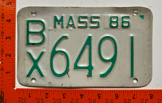 1986 Massachusetts #B/X 6491 Motorcycle License Plate