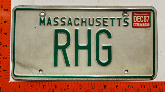 1987 Massachusetts #RHG Passenger Vanity License Plate
