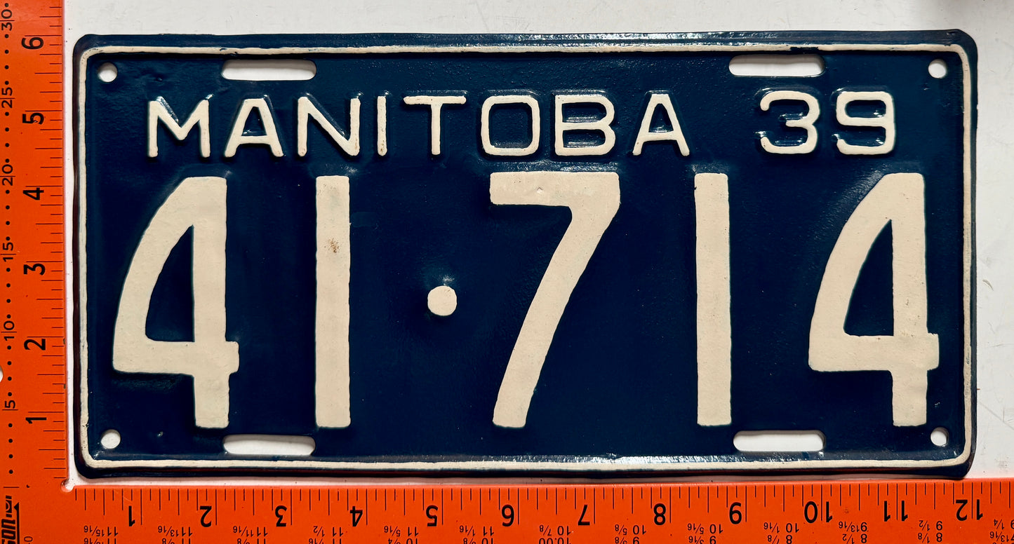 1939 Manitoba #41-714 Passenger License Plate (REPAINT)