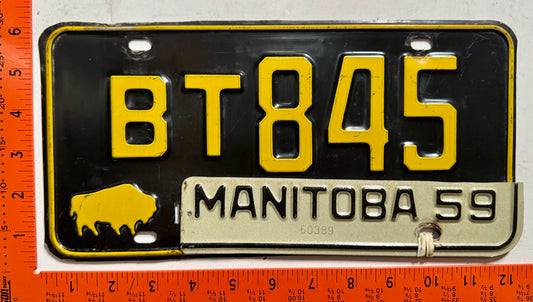 1959 Manitoba #BT845 Passenger License Plate