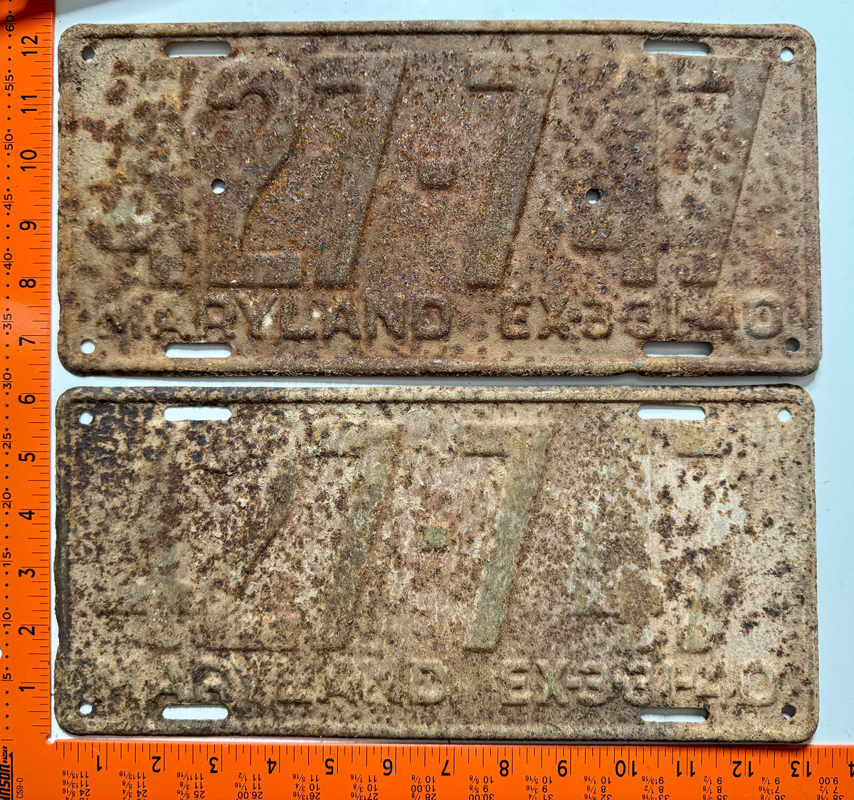 1940 Maryland #427-747 Passenger License Plate (Crafter) (Pair)
