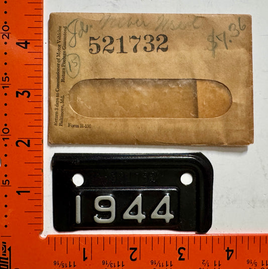 1944 Maryland #521732 Passenger License Plate Date Tab (NOS)