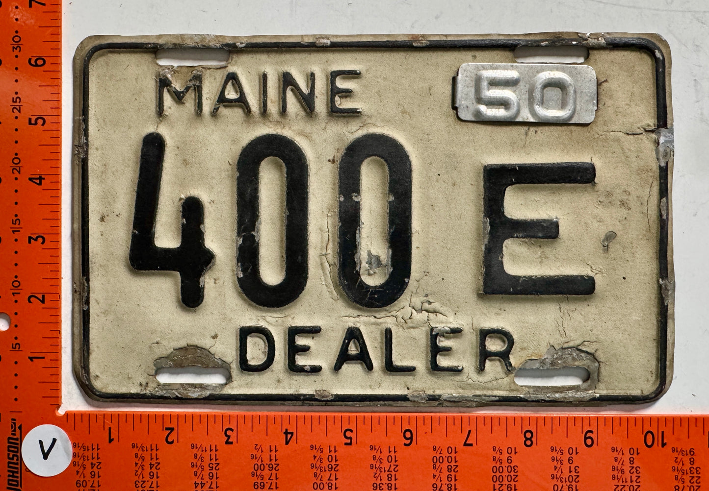 1950 Maine #400E Dealer License Plate