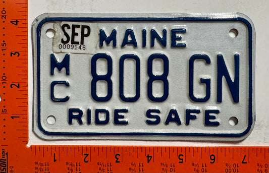 undated Maine #808 GN Motorcycle License Plate