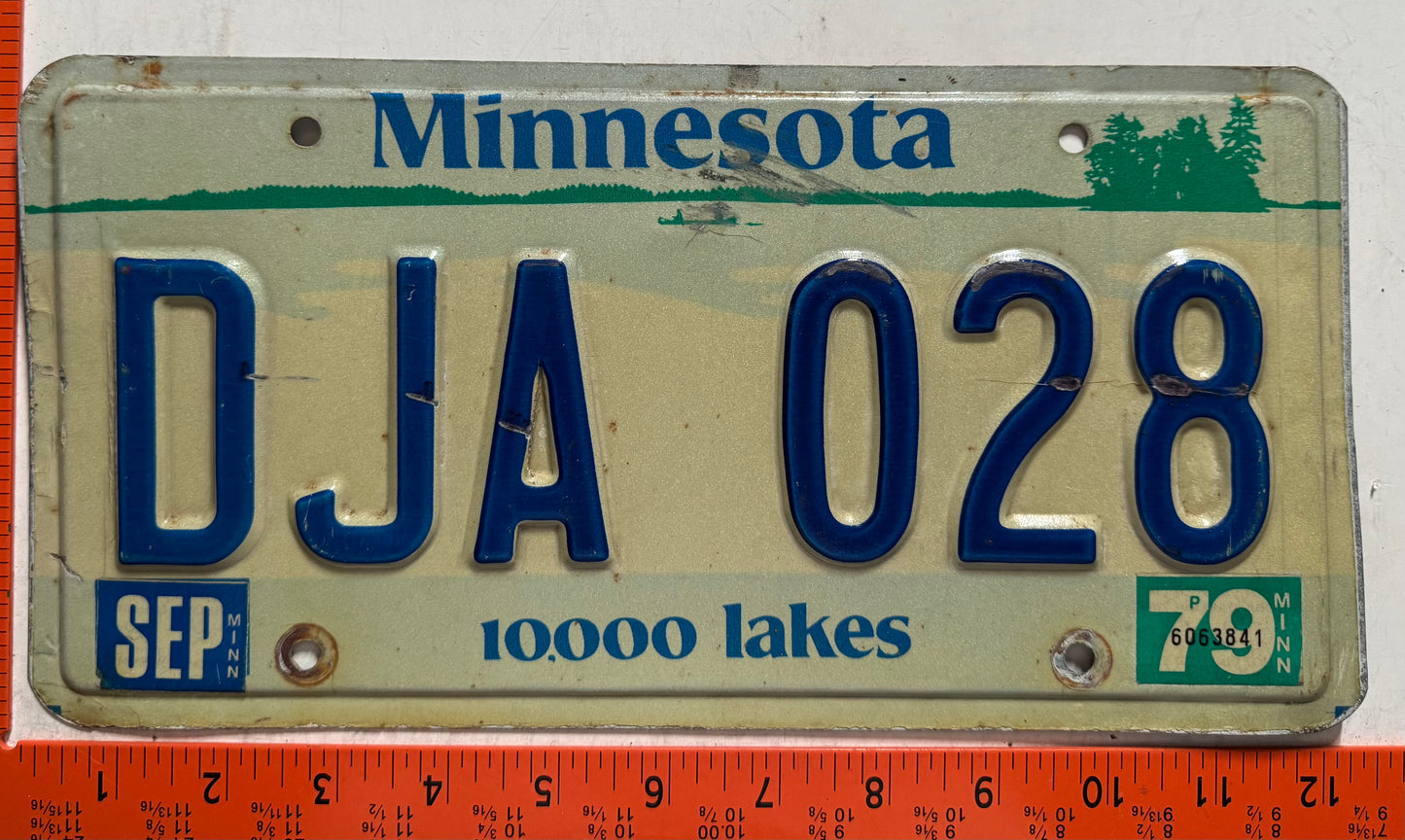 1979 Minnesota #DJA 028 Passenger License Plate (Crafter)