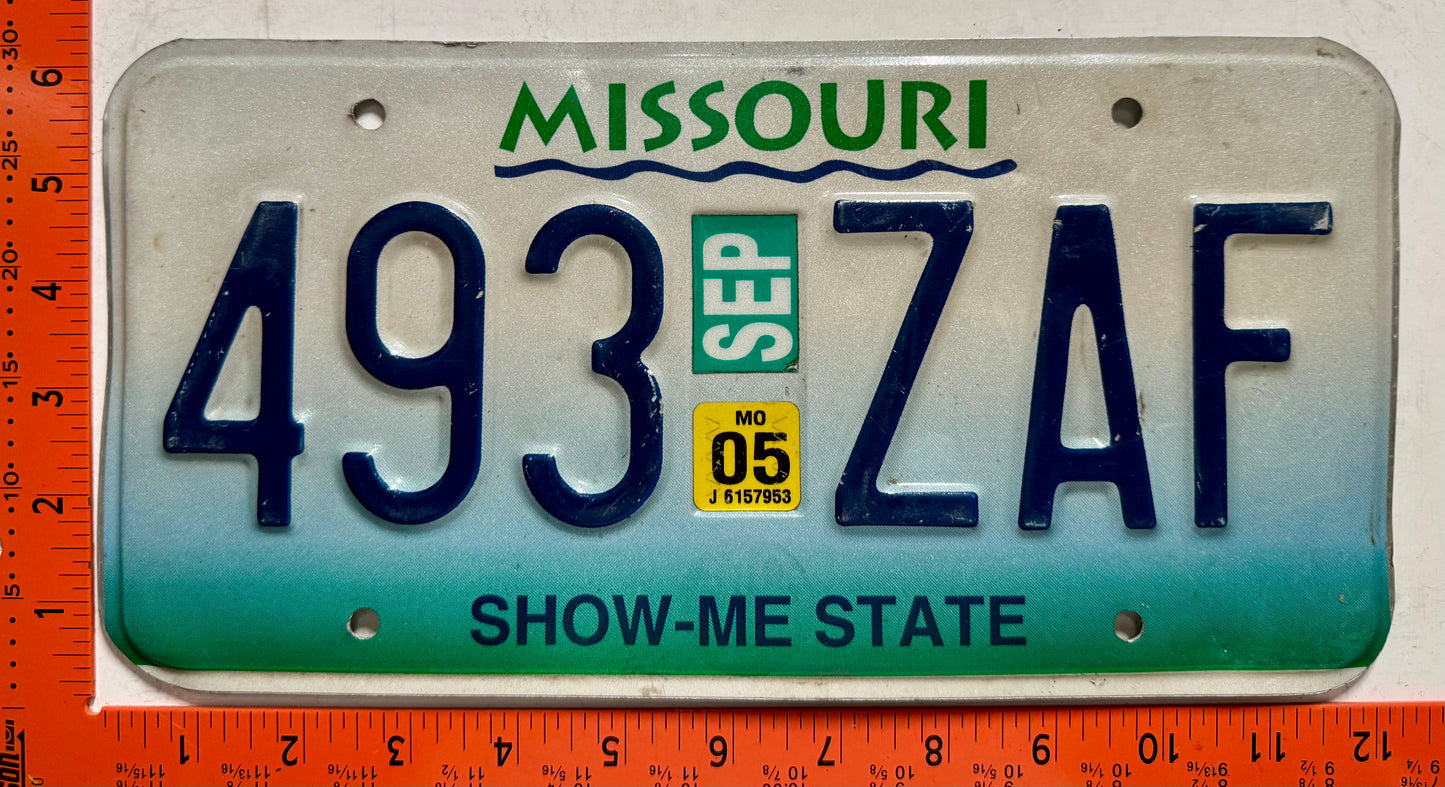 2005 Missouri #493 ZAF Passenger License Plate