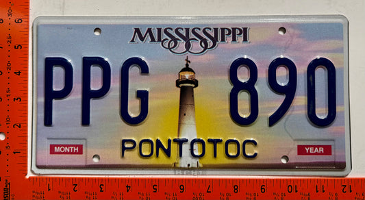 undated Mississippi #PPG 890 Passenger License Plate