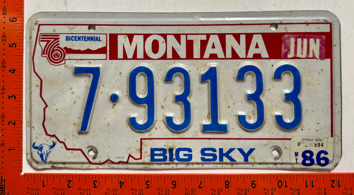 1986 Montana #7-93133 Passenger License Plate