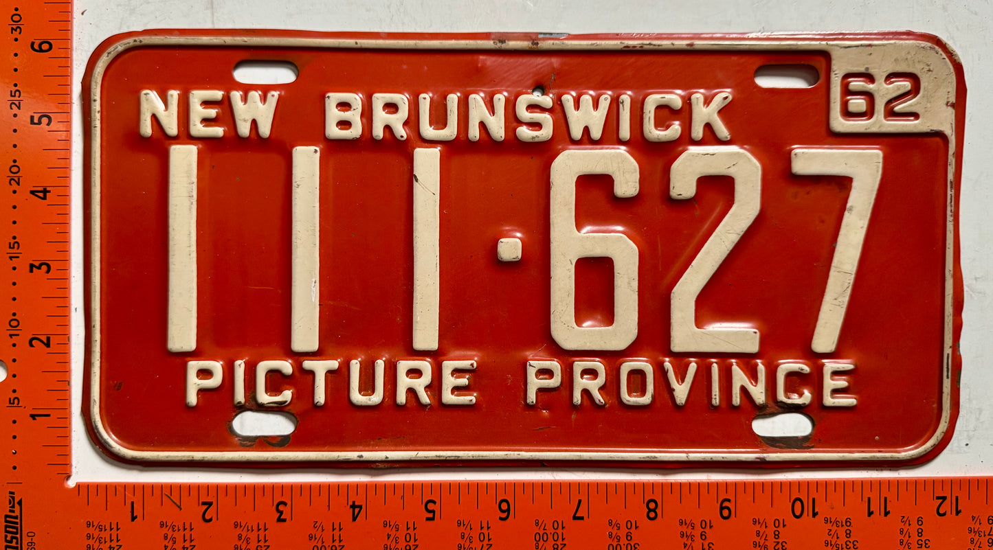1962 New Brunswick #111-627 Passenger License Plate