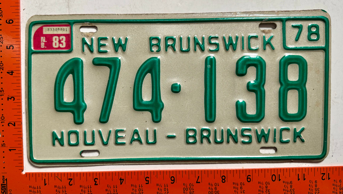 1983 New Brunswick #474-138 Passenger License Plate