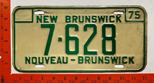 1975 New Brunswick #7-628 Passenger License Plate
