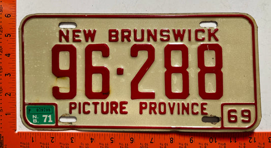 1971 New Brunswick #96-288 Passenger License Plate