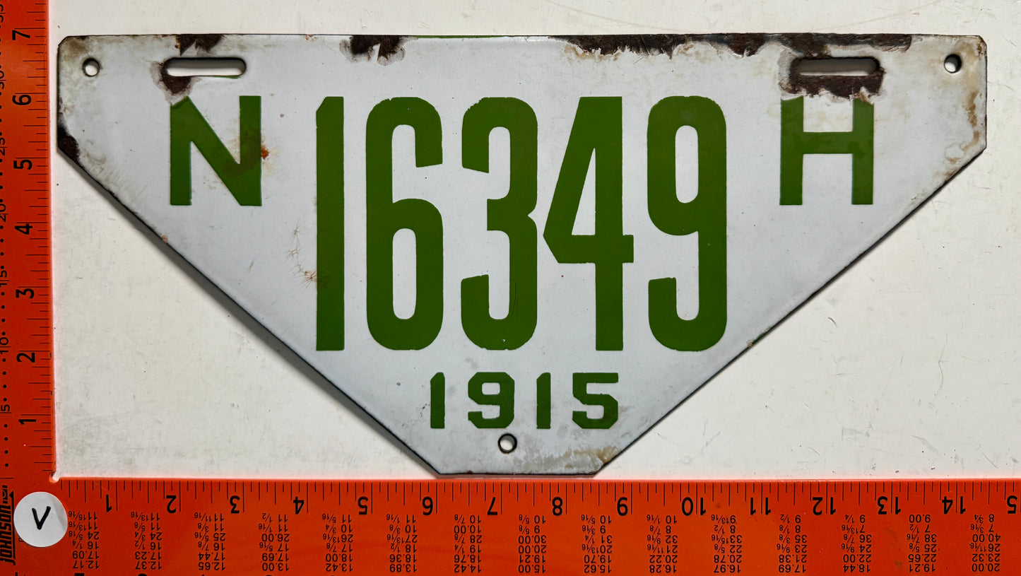 1915 New Hampshire #16349 Non-Resident License Plate (Porcelain)