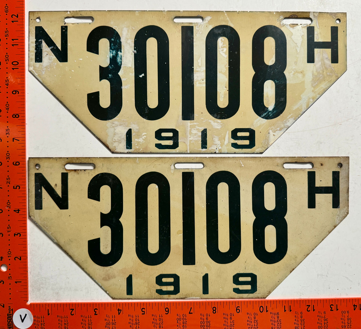 1919 New Hampshire #30108 Non-Resident License Plate (Pair)