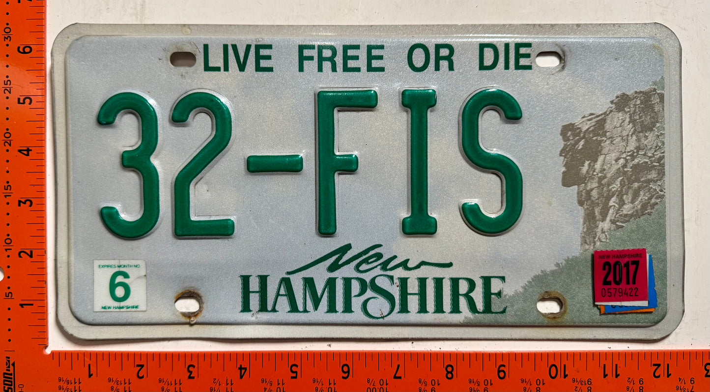 2017 New Hampshire #32-FIS Passenger Vanity License Plate