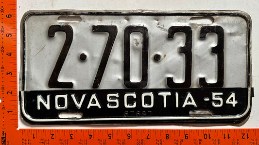 1954 Nova Scotia #2-70-33 Passenger License Plate