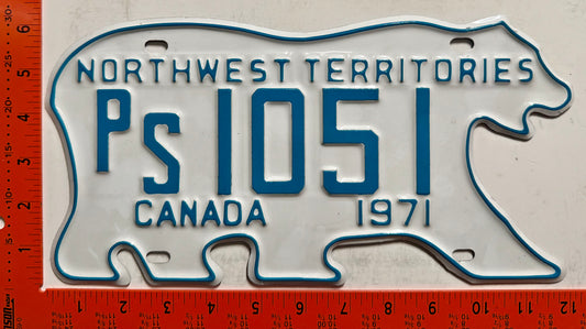 1971 Northwest Territories #PS 1051 Public Service License Plate