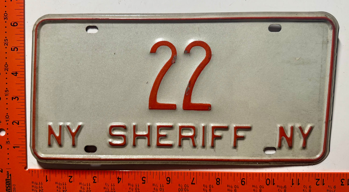 1973 base New York #22 Sheriff License Plate