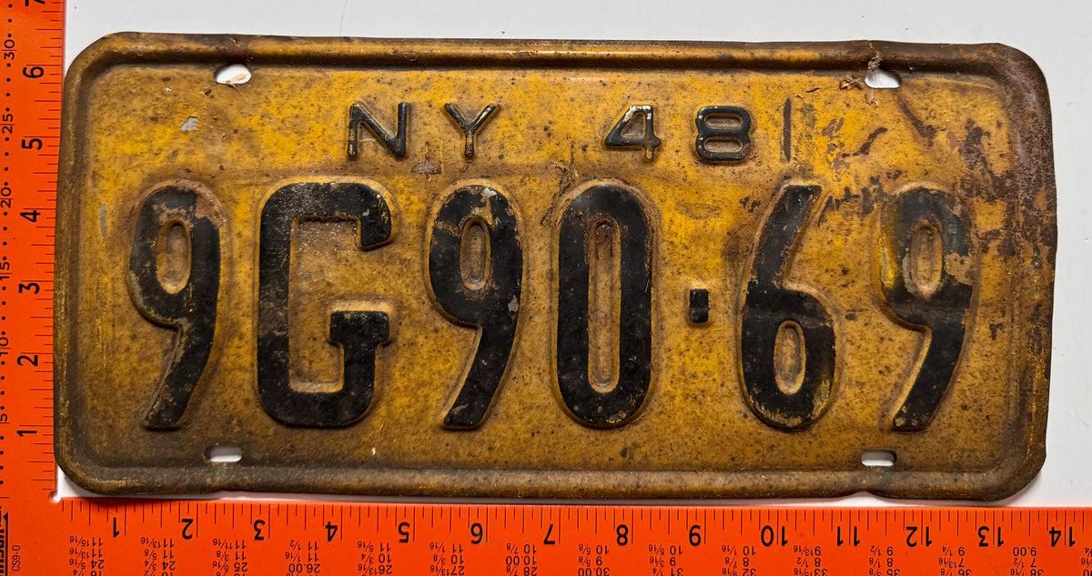 1948 New York #9G90-69 Passenger License Plate (Crafter)