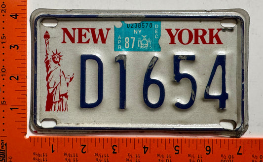 1987 New York #D1654 Motorcycle License Plate