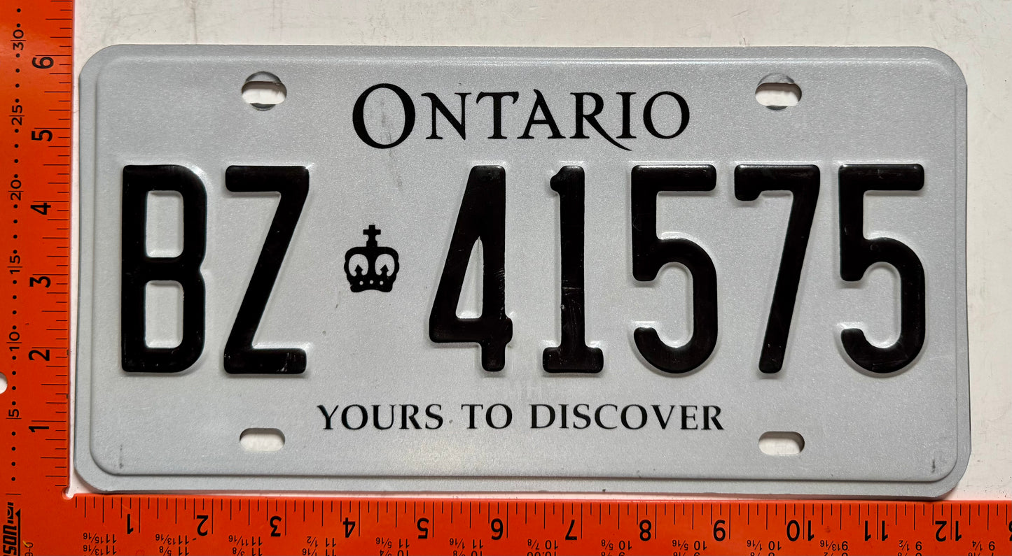 undated Ontario #BZ 41575 Commercial License Plate
