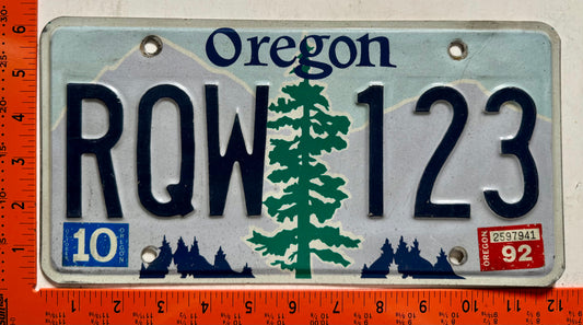 1992 Oregon #RQW 123 Passenger License Plate