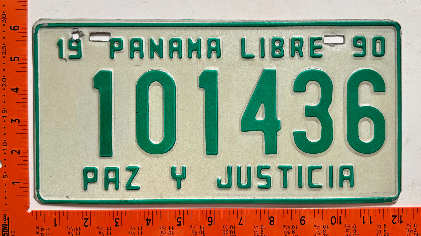 1990 Panama #101436 Passenger License Plate