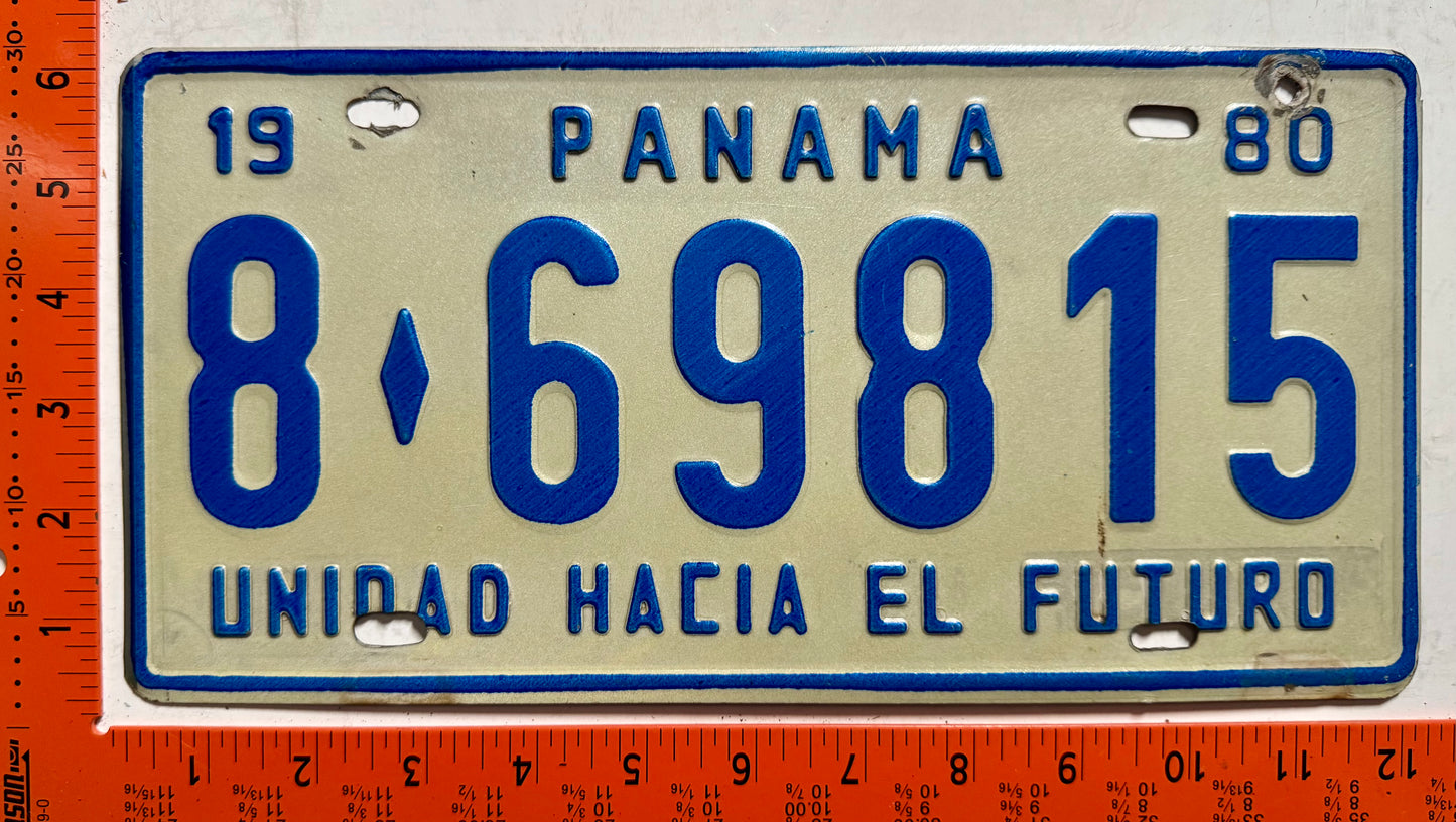 1980 Panama #8-69815 Passenger License Plate