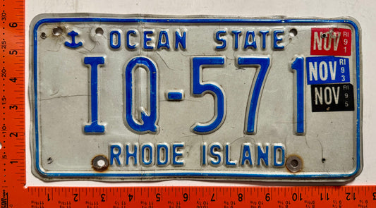 1995 Rhode Island #IQ-571 Passenger License Plate
