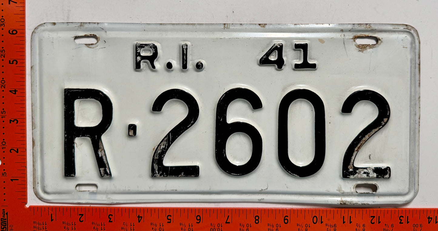 1941 Rhode Island #R-2602 Passenger License Plate