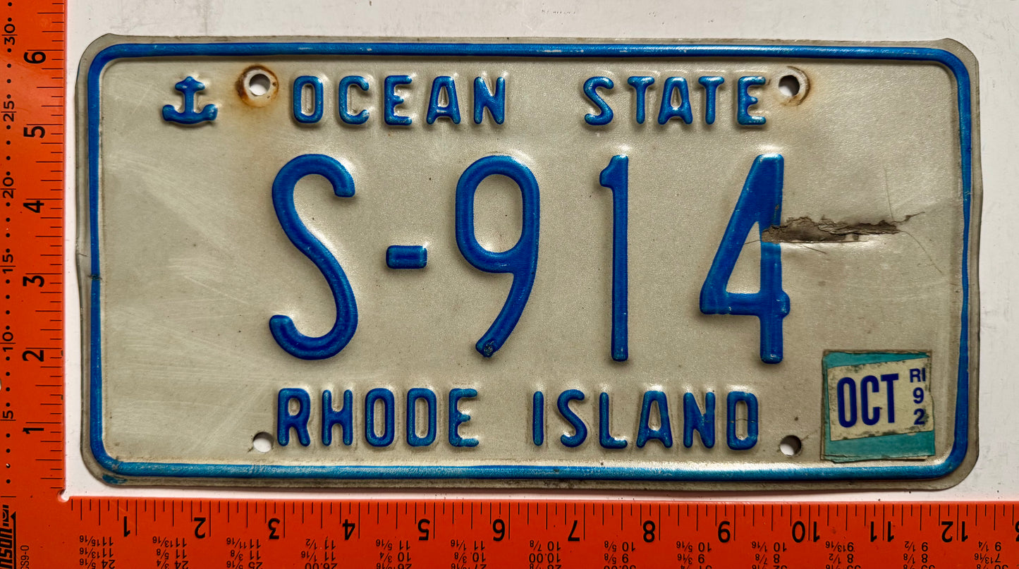 1992 Rhode Island #S-914 Passenger License Plate