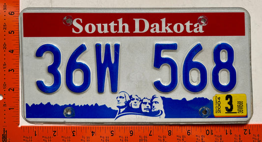 2004 South Dakota #36W 568 Passenger License Plate