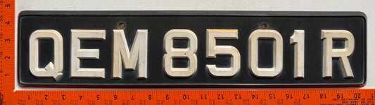 undated Singapore #QEM8501R Commercial License Plate