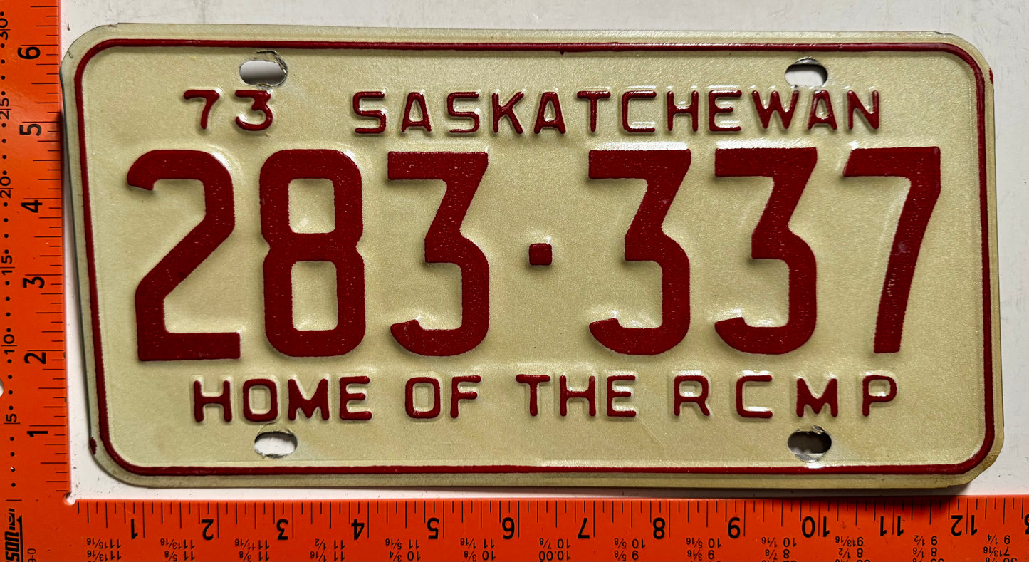 1973 Saskatchewan #283-337 Passenger License Plate
