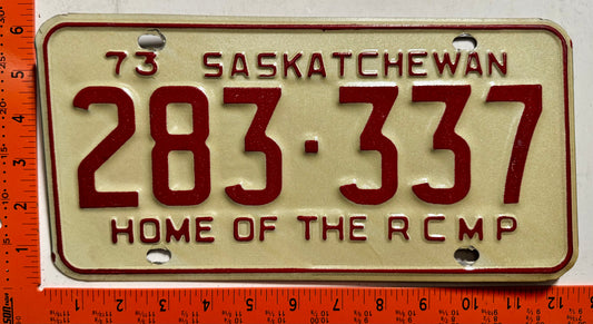 1973 Saskatchewan #283-337 Passenger License Plate