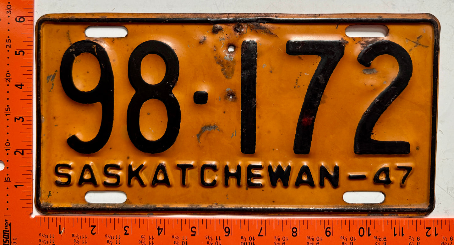 1947 Saskatchewan #98-172 Passenger License Plate