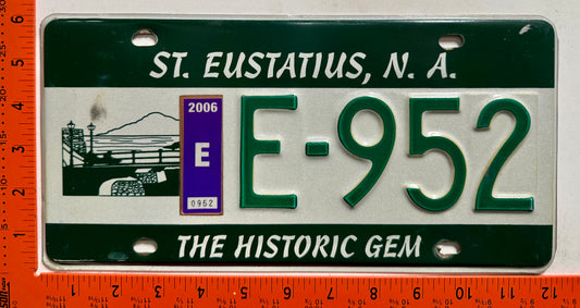 2006 St Eustatius #E-952 Passenger License Plate