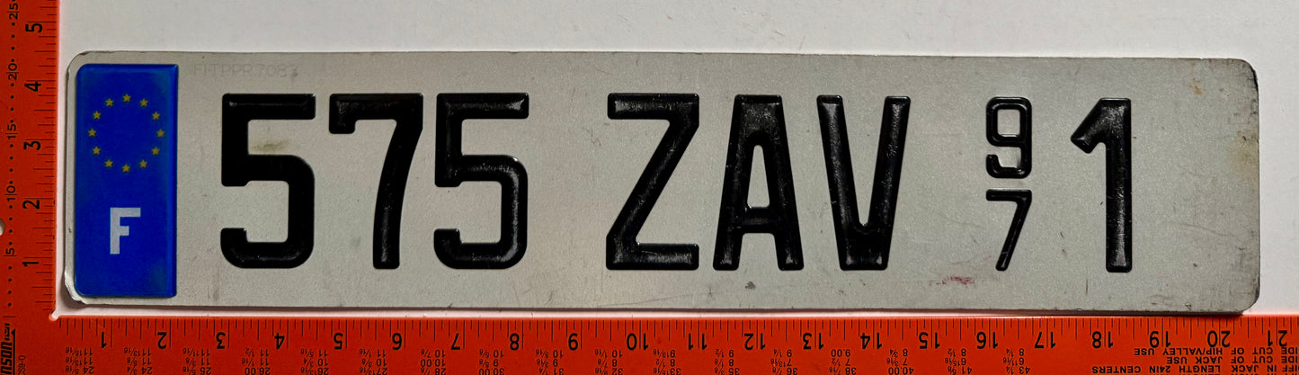 undated St Martin #575 ZAV 971 Passenger License Plate