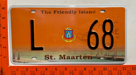 2015 St Maarten #L 68 Government License Plate