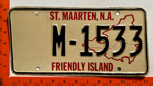 1993 base St Maarten #M-1533 Passenger License Plate