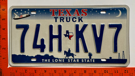 undated Texas #74H KV7 Truck License Plate