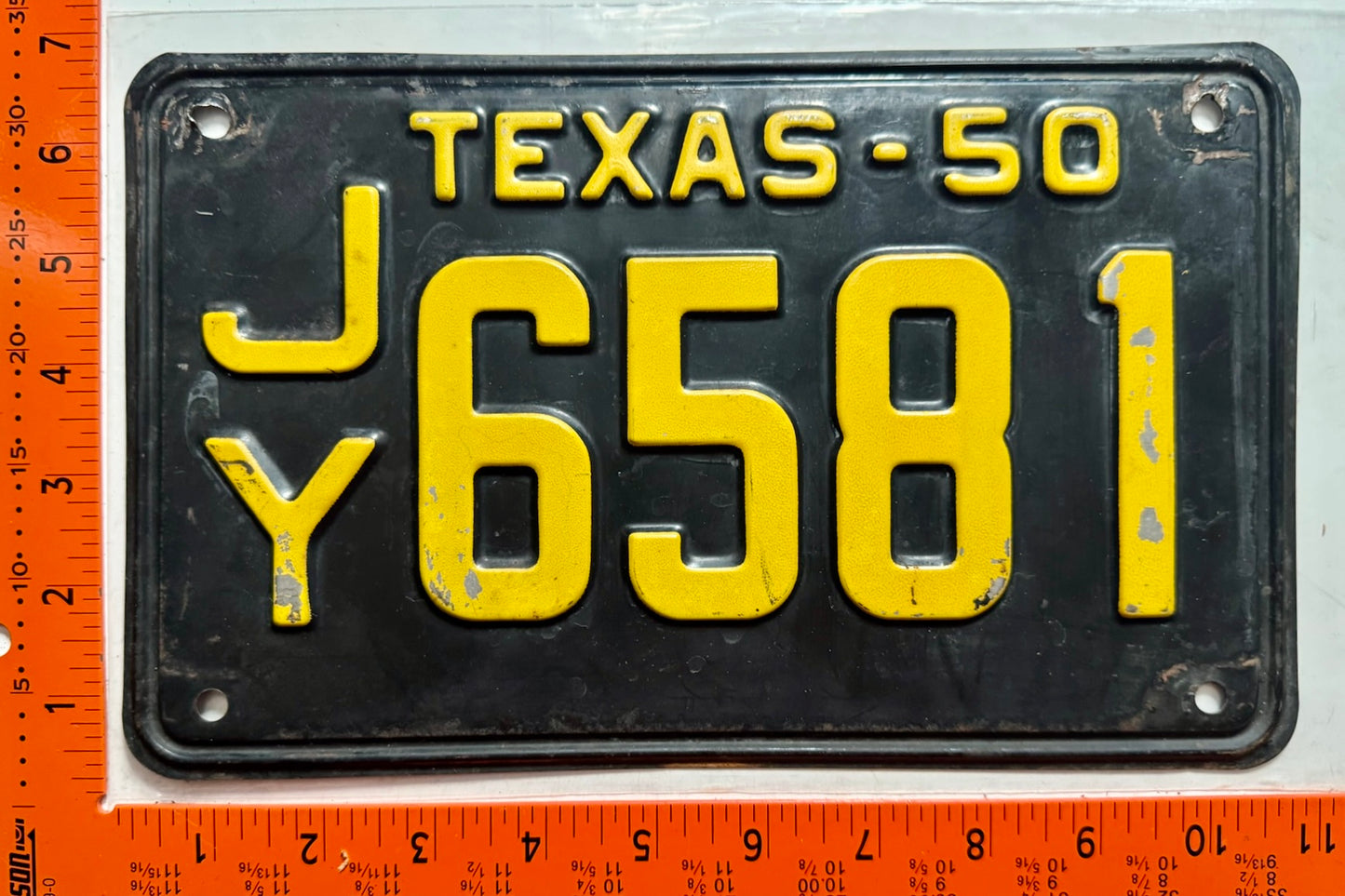 1950 Texas #J/Y 6581 Passenger License Plate