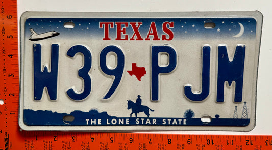 undated Texas #W39 PJM Passenger License Plate