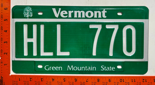 undated Vermont #HLL 770 Passenger License Plate
