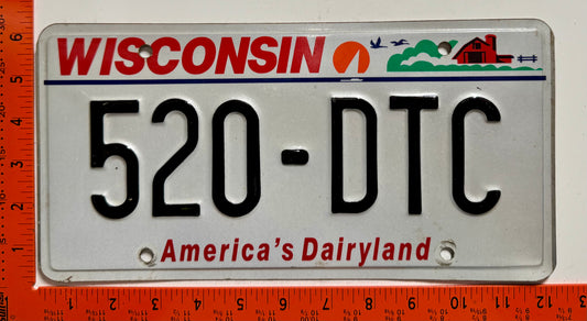 undated Wisconsin #520-DTC Passenger License Plate